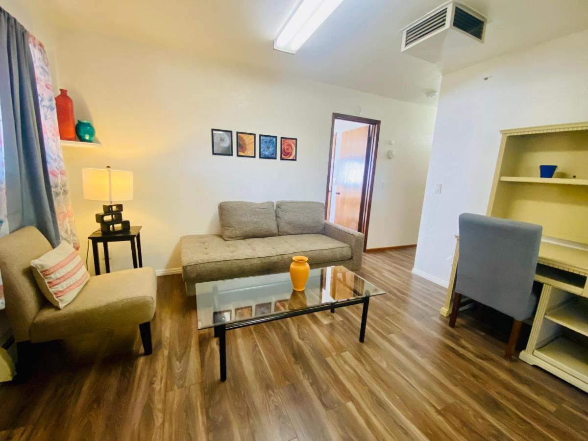 Family Friendly, 3 Bedroom House, With King Bed For Up To 15 - Bbq - Internet - Jet Tub Auburn Dış mekan fotoğraf