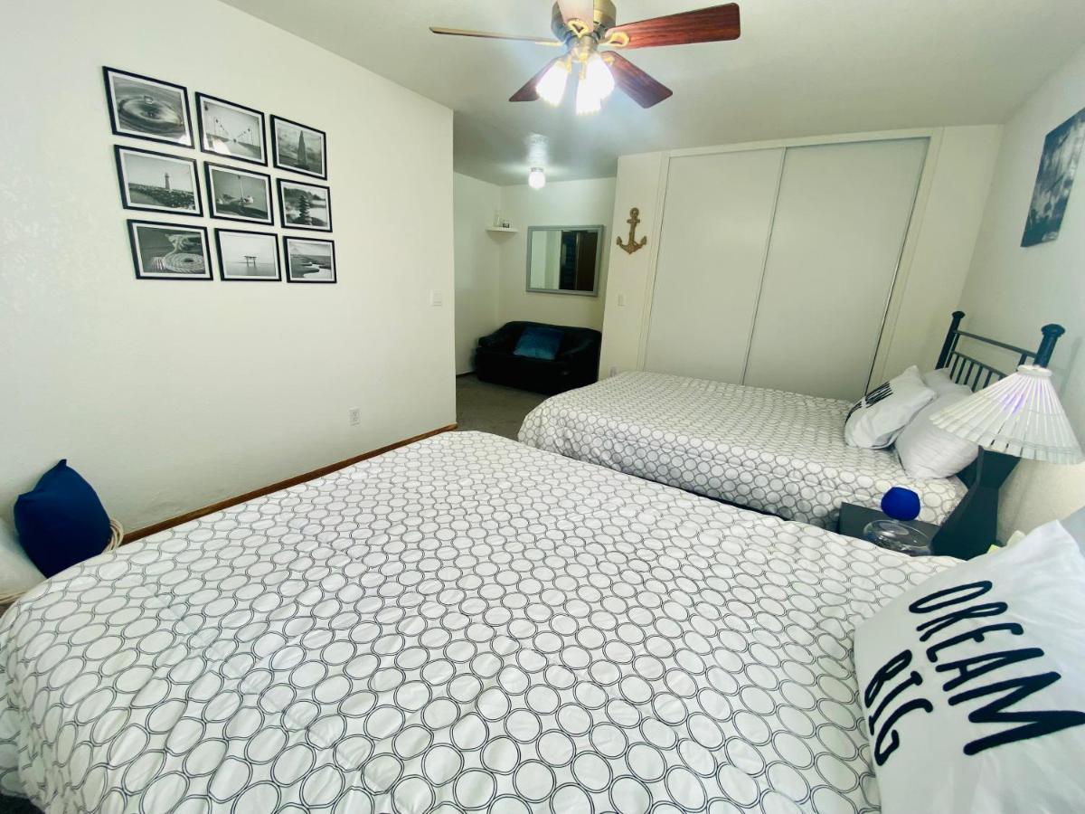 Family Friendly, 3 Bedroom House, With King Bed For Up To 15 - Bbq - Internet - Jet Tub Auburn Dış mekan fotoğraf