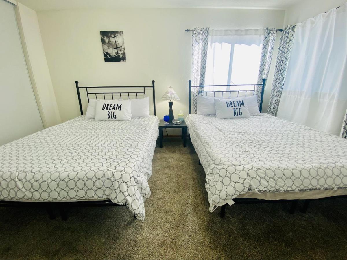 Family Friendly, 3 Bedroom House, With King Bed For Up To 15 - Bbq - Internet - Jet Tub Auburn Dış mekan fotoğraf