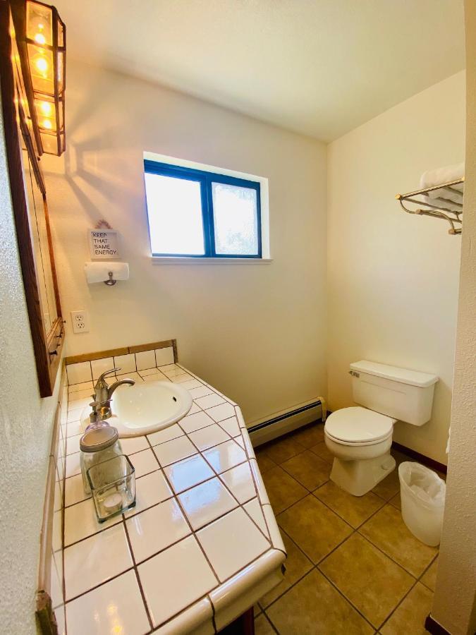 Family Friendly, 3 Bedroom House, With King Bed For Up To 15 - Bbq - Internet - Jet Tub Auburn Dış mekan fotoğraf